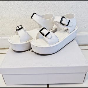 Steve Madden platform sandals